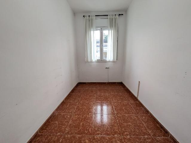 Imagen 13 Inmueble 301658 - Apartamento en venta en Llorenç Del Penedès / Cercano a supermercado