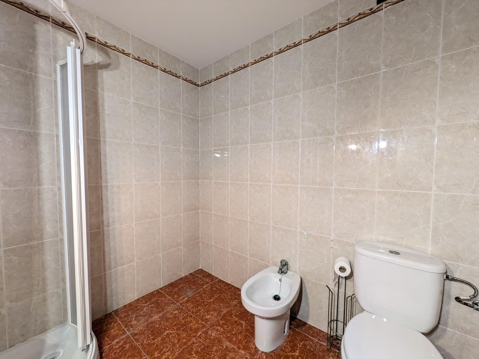 Imagen 25 Apartamento en venta en Llorenç Del Penedès / Cercano a supermercado