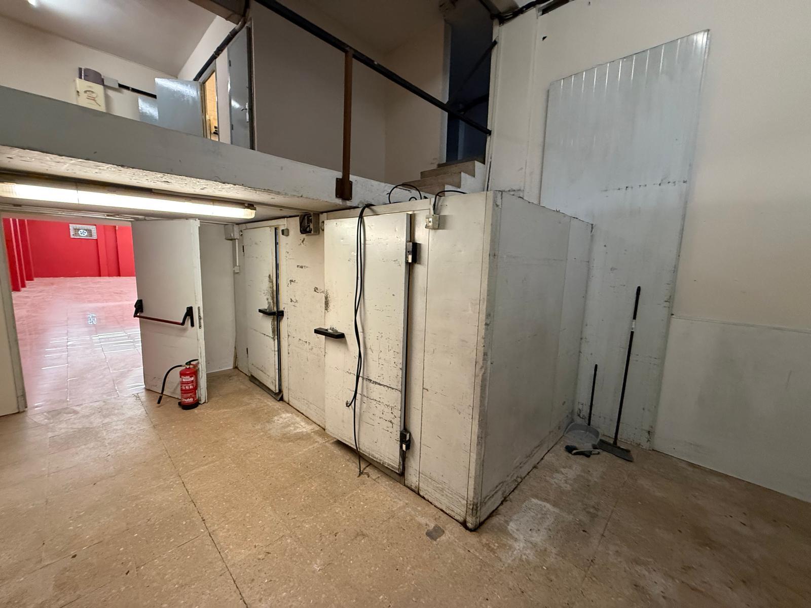 Imagen 8 Local Comercial en alquiler en Vendrell El / Local en venta a 2 minutos del centro 