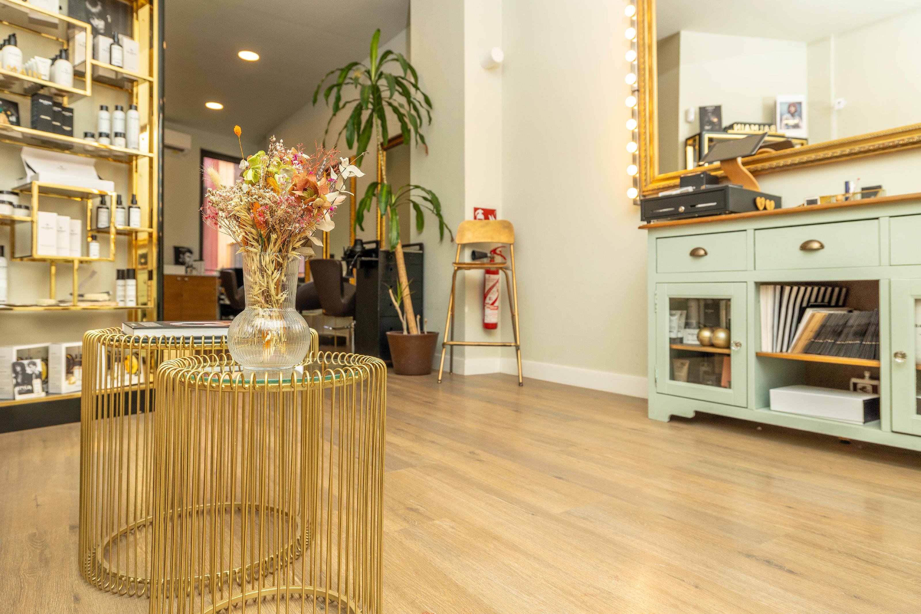 Imagen 2 Local Comercial en alquiler en Palma / Proximo Sindicato