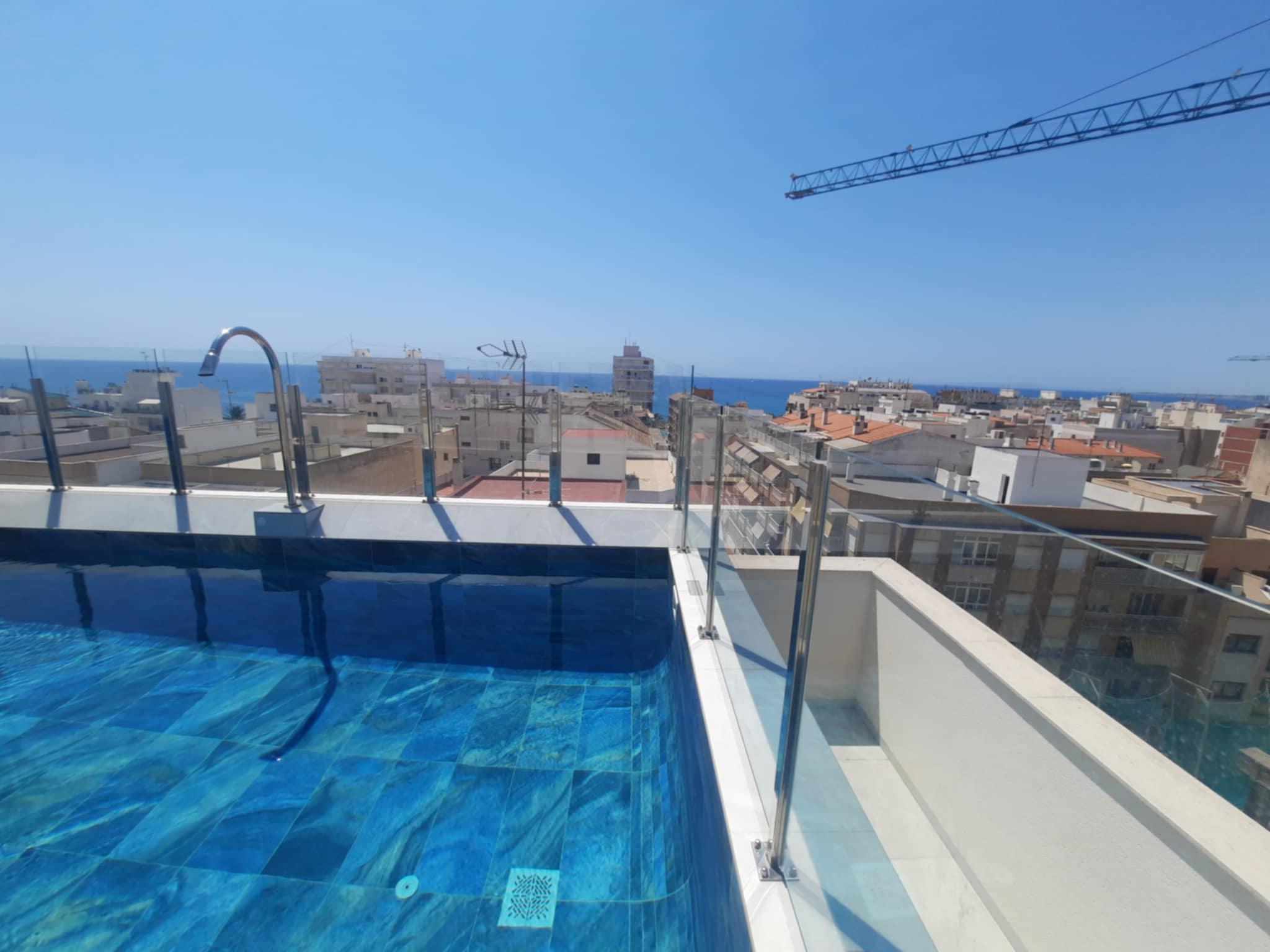 Imagen 21 Apto. Playa en venta en Torrevieja / Céntrica esquina Radio Murcia, a 180m de Playa del Cura.