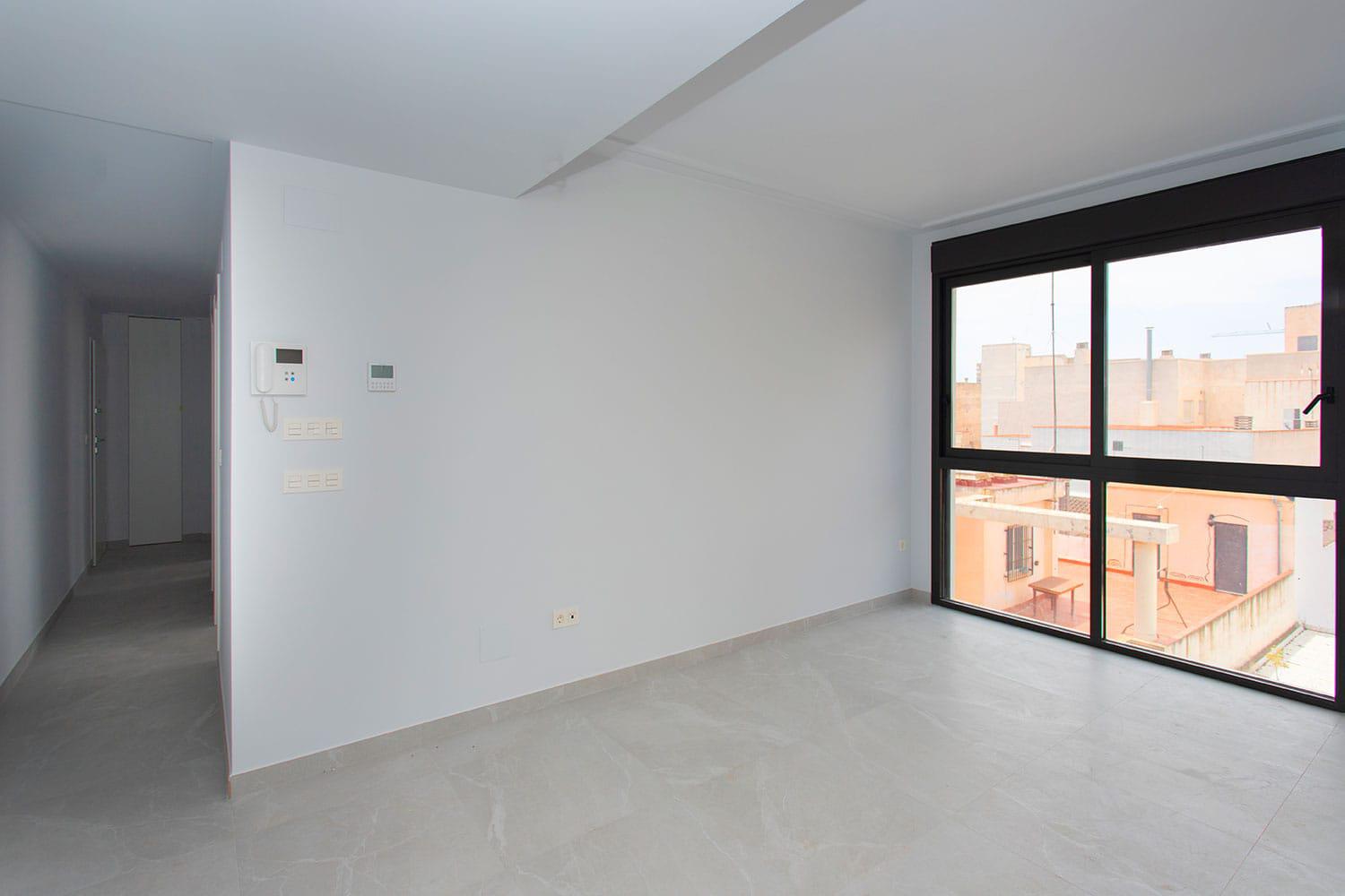 Imagen 16 Apto. Playa en venta en Torrevieja / Céntrica esquina Radio Murcia, a 180m de Playa del Cura.