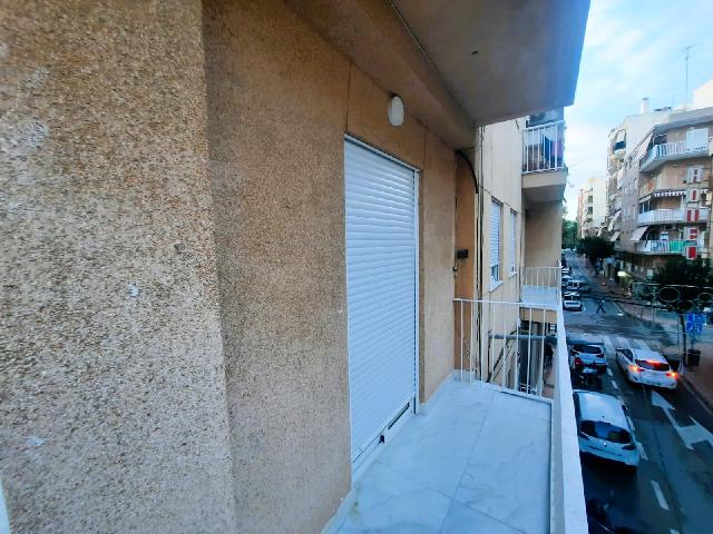 Imagen 22 Inmueble 299319 - Apartamento en venta en Santa Pola / Piso céntrico junto al castillo y estación