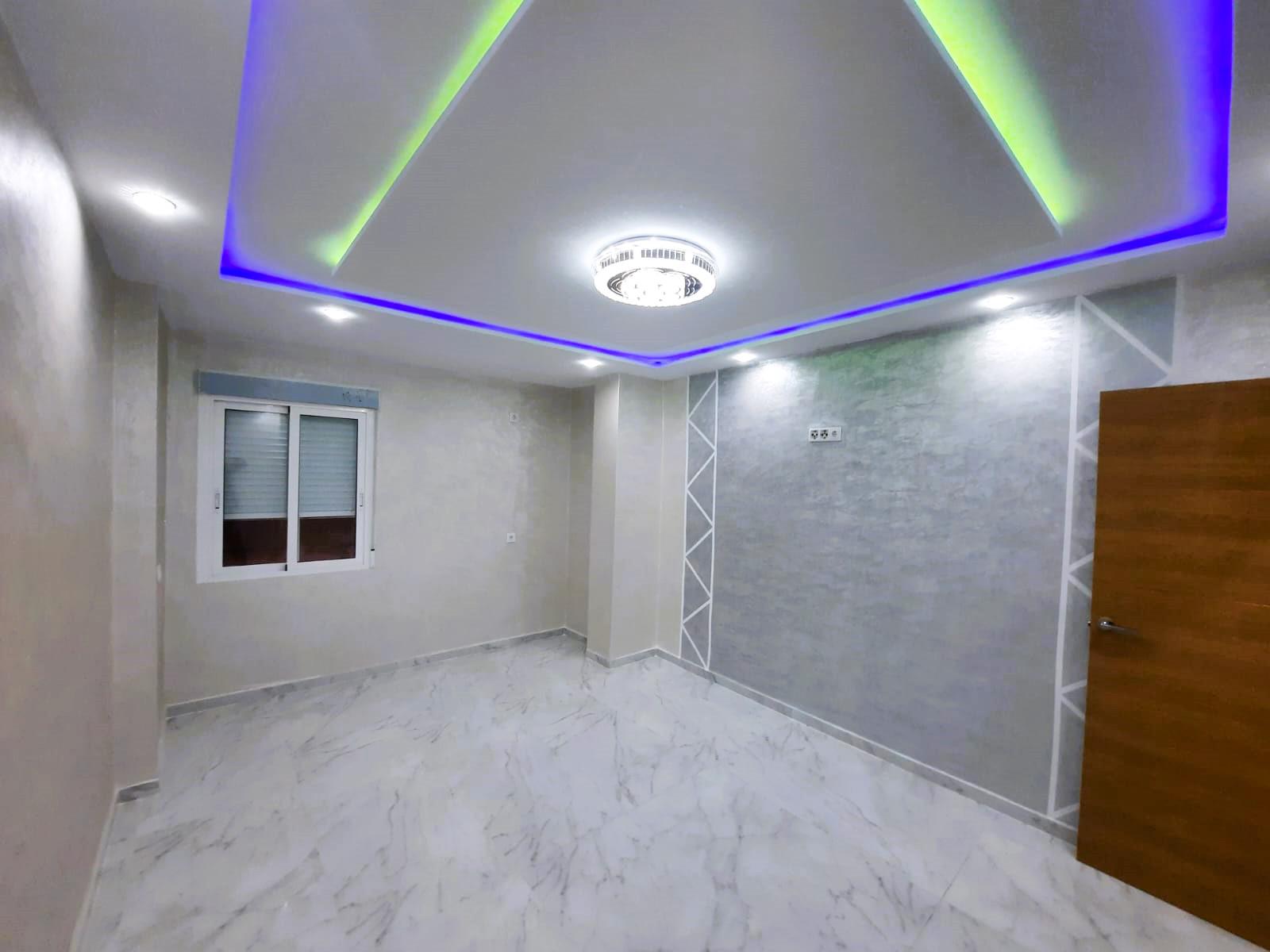 Imagen 1 Apartamento en venta en Santa Pola / Piso céntrico junto al castillo y estación