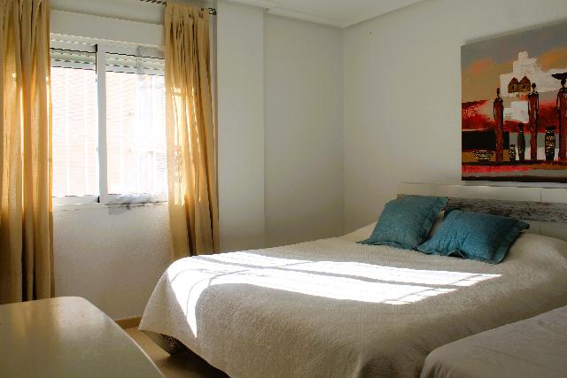 Imagen 4 Inmueble 299475 - Planta Baja en venta en Daya Nueva / Bungalow en zona tranquila de daya nueva con solarium.