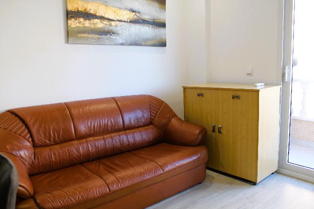 Imagen 3 Inmueble 299762 - Apto. Playa en venta en Torrevieja / Apartamento a pie de playa en zona de los locos.