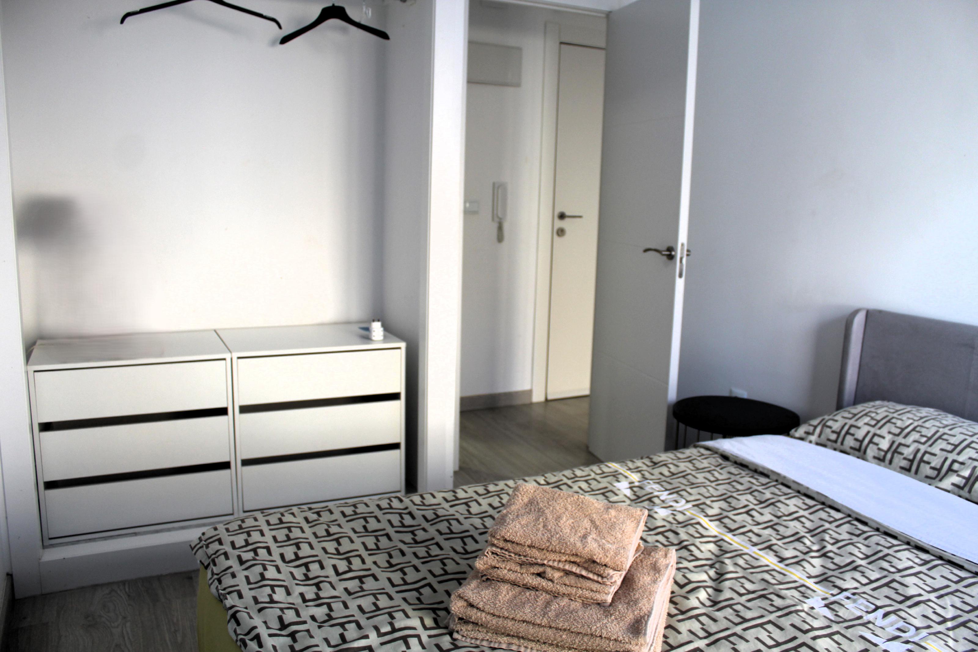 Imagen 13 Apto. Playa en venta en Torrevieja / Apartamento a pie de playa en zona de los locos.