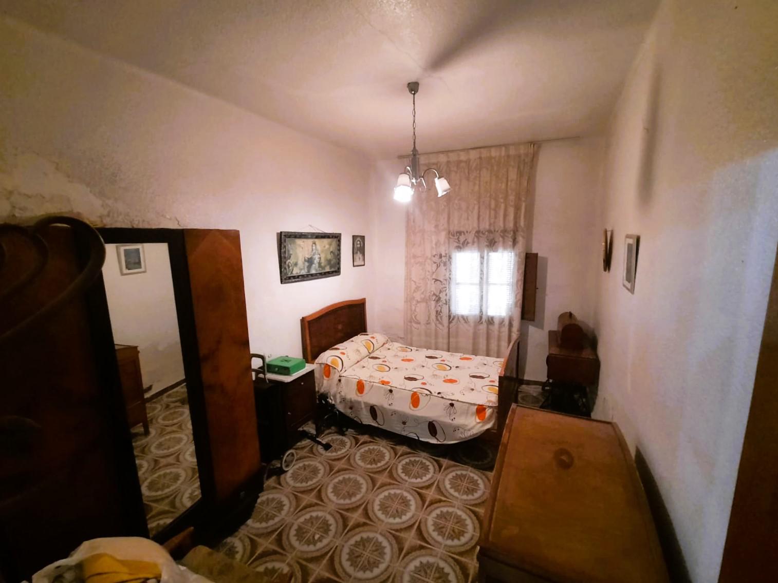 Imagen 6 Casa Aislada en venta en Orihuela / Vivienda amplia junto al entorno de la pedrera.