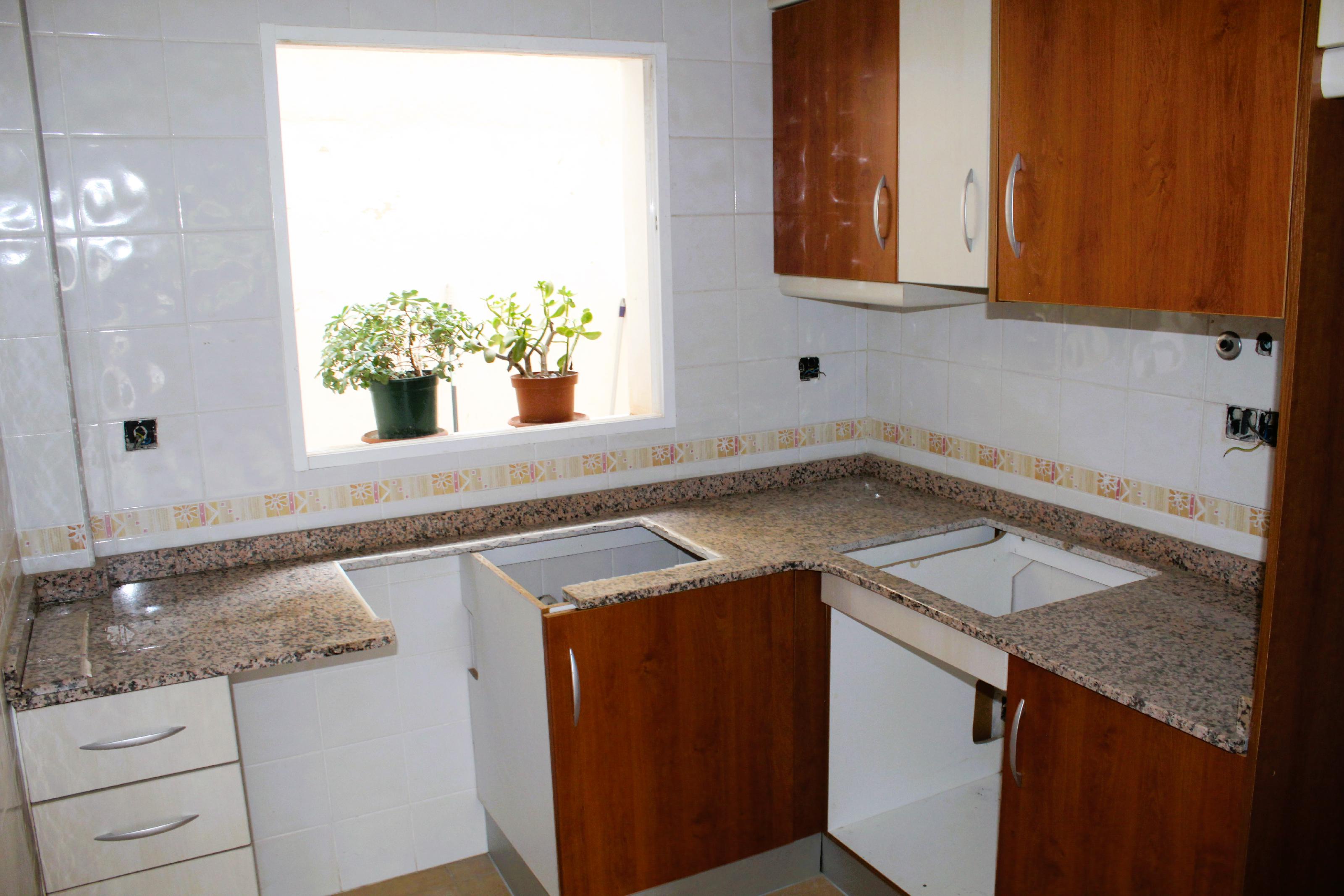 Imagen 5 Casa Adosada en venta en Orihuela / Bungalow bajo con piscina en zona tranquila  la murada.