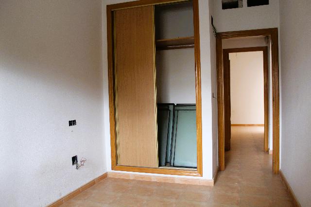 Imagen 11 Inmueble 300106 - Casa Adosada en venta en Orihuela / Bungalow bajo con piscina en zona tranquila  la murada.