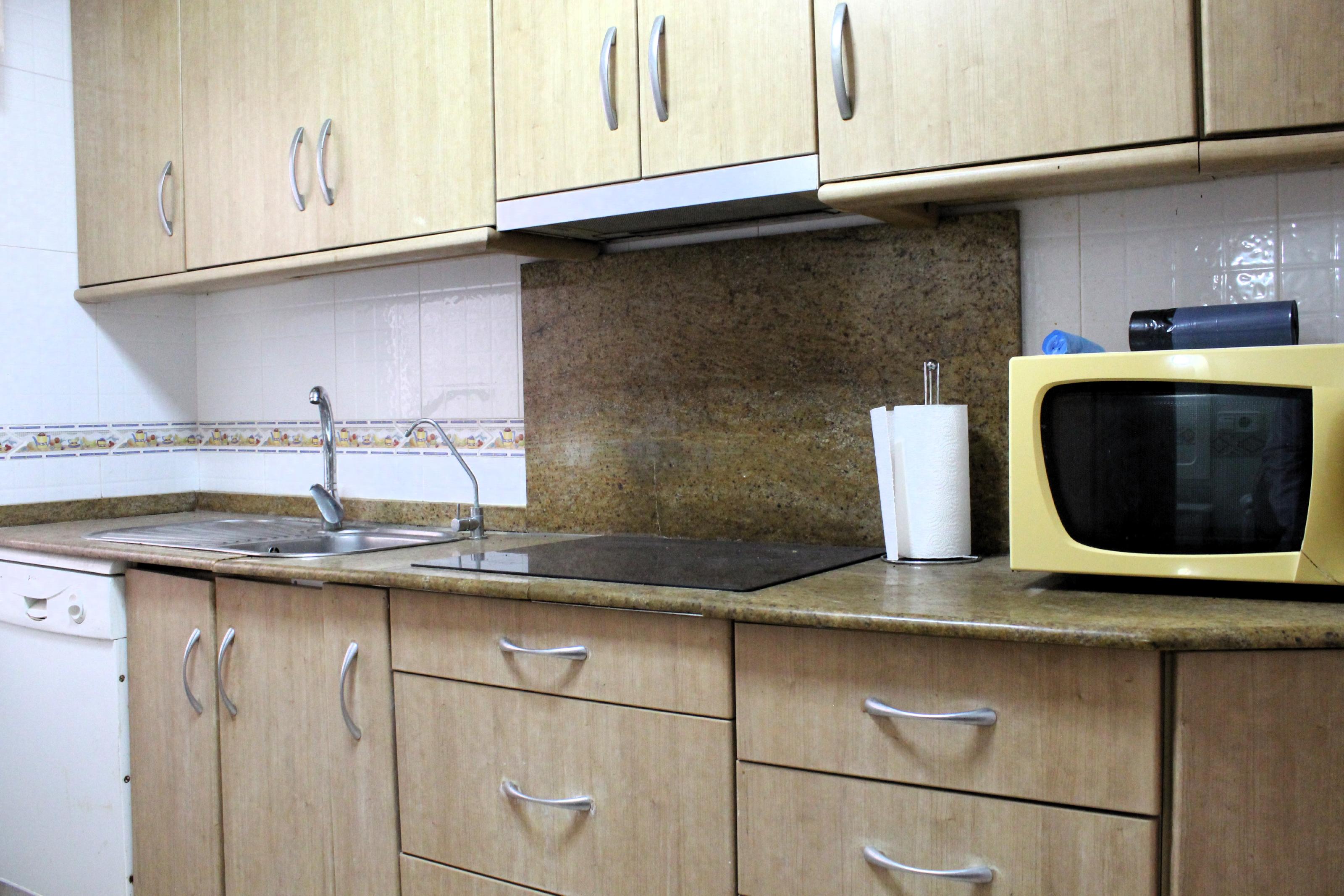 Imagen 11 Apto. Playa en venta en Guardamar Del Segura / A menos de 50m de playa centro