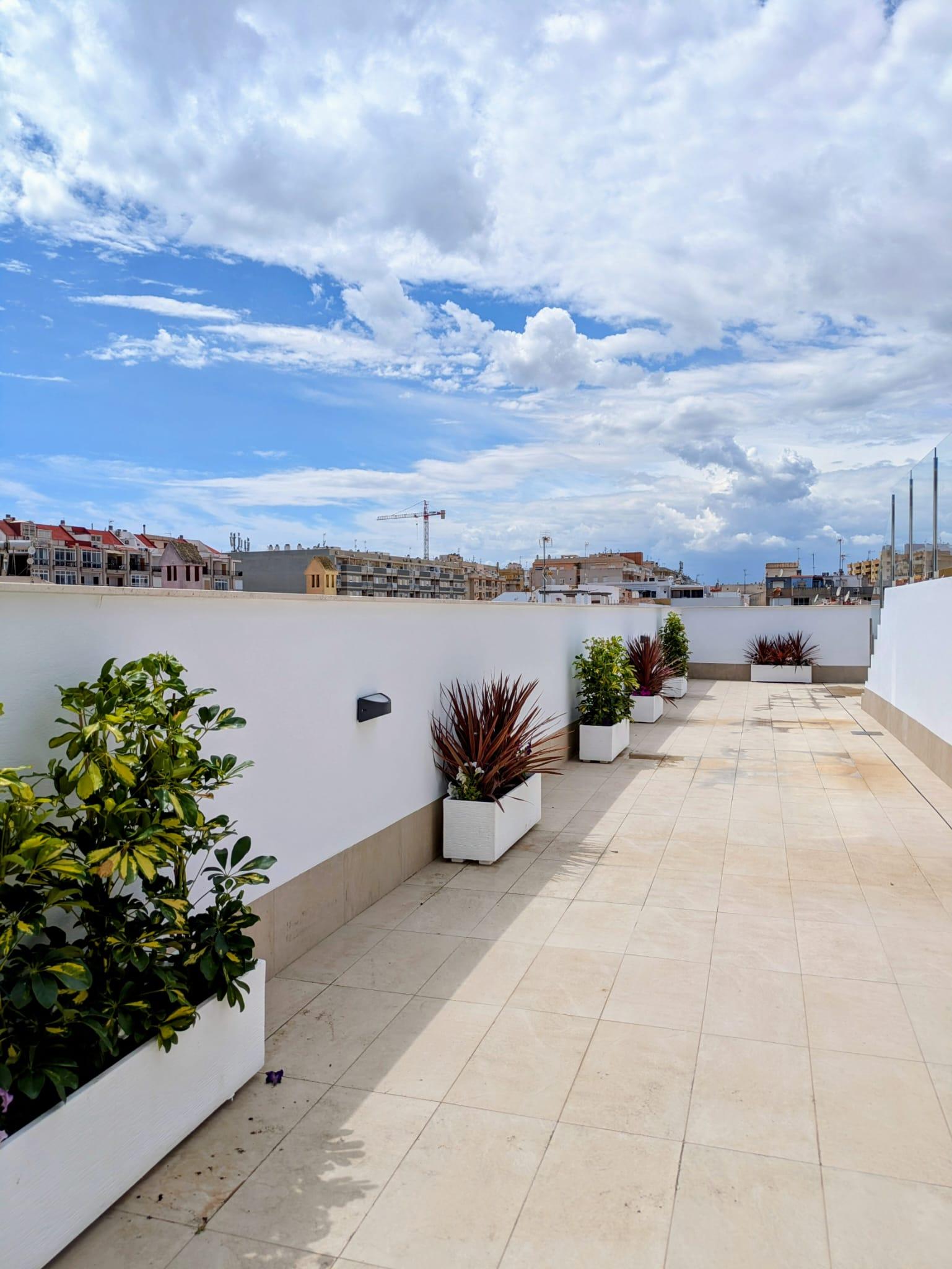 Imagen 14 Planta Baja en venta en Torrevieja / Apartamento en planta baja junto a la av. mar báltico.