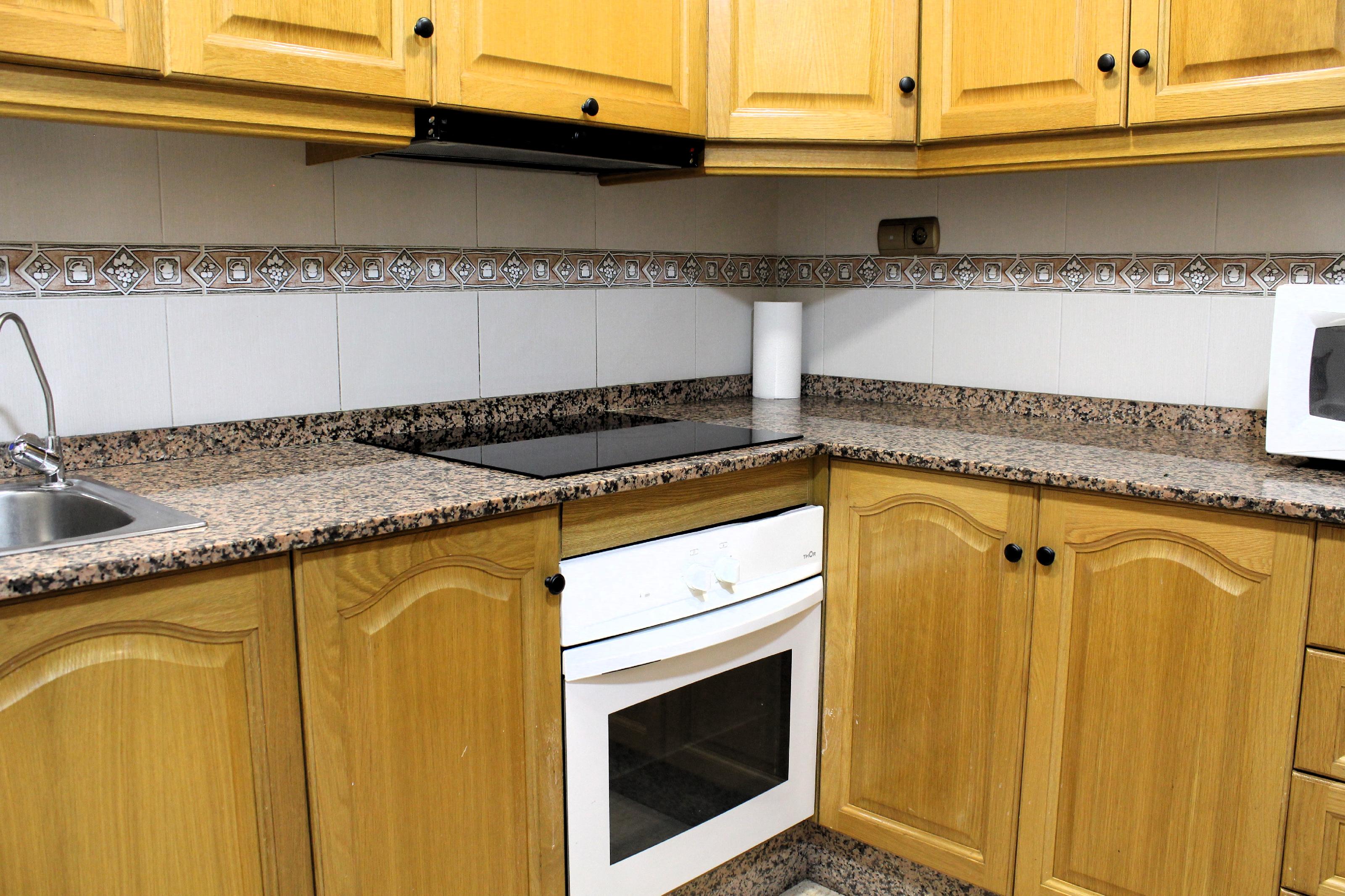 Imagen 10 Apartamento en venta en Torrevieja / Ramon Gallud, en el corazón de Torrevieja