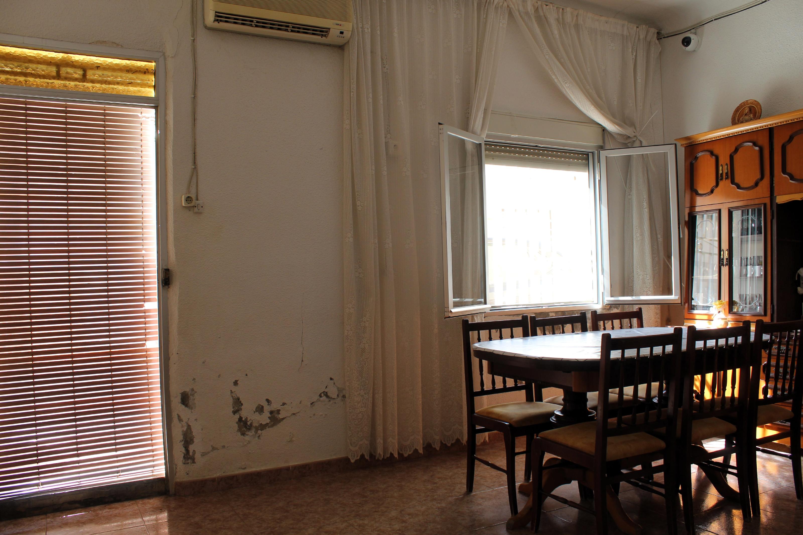 Imagen 4 Casa Adosada en venta en Rojales / Casa céntrica con solárium en Formentera del Segura