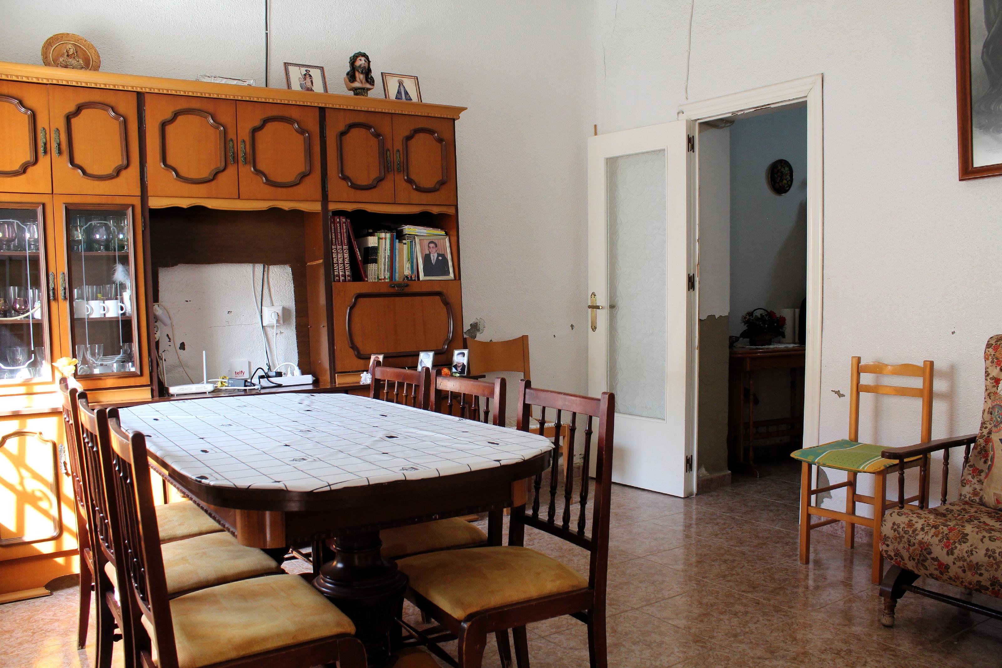 Imagen 3 Casa Adosada en venta en Rojales / Casa céntrica con solárium en Formentera del Segura