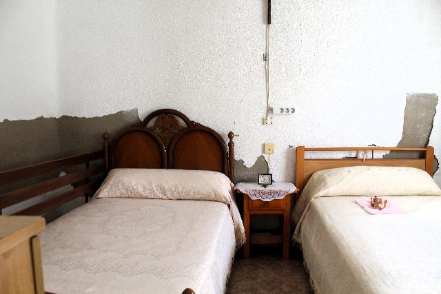 Imagen 8 Inmueble 302623 - Casa Adosada en venta en Rojales / Casa céntrica con solárium en Formentera del Segura