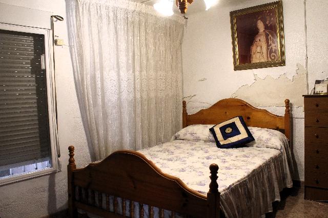 Imagen 13 Inmueble 302623 - Casa Adosada en venta en Rojales / Casa céntrica con solárium en Formentera del Segura