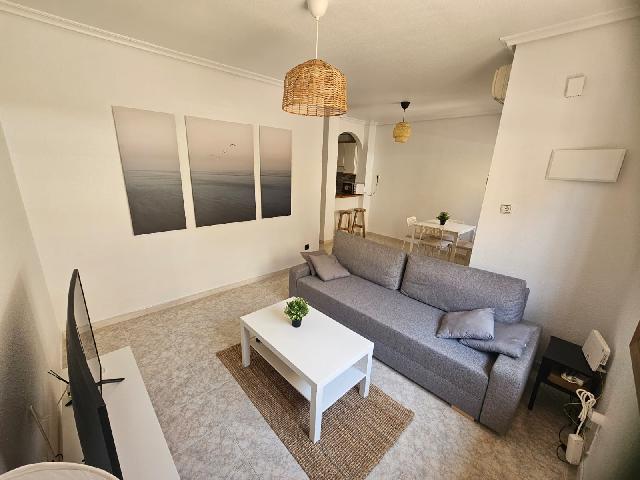 Imagen 7 Inmueble 302696 - Casa Adosada en venta en Orihuela / Playa flamenca, junto a la zenia boulevard y servicios.