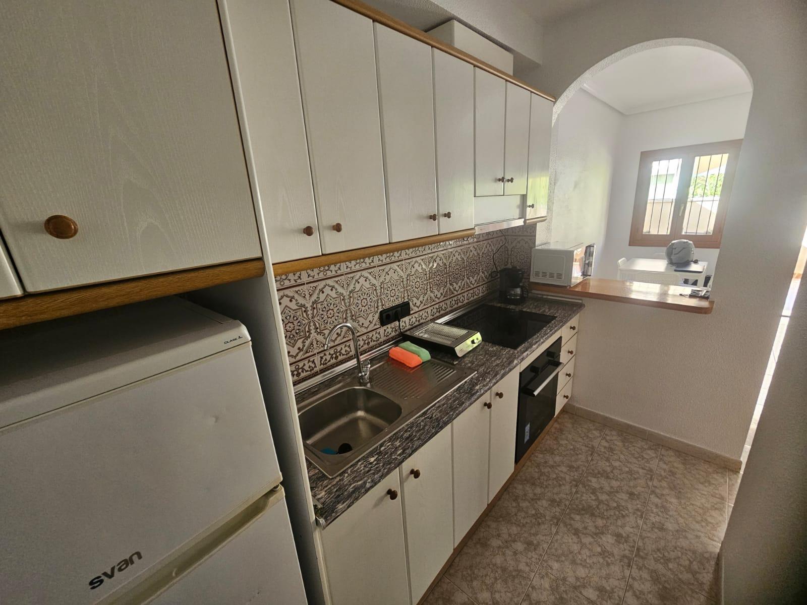 Imagen 9 Casa Adosada en venta en Orihuela / Playa flamenca, junto a la zenia boulevard y servicios.