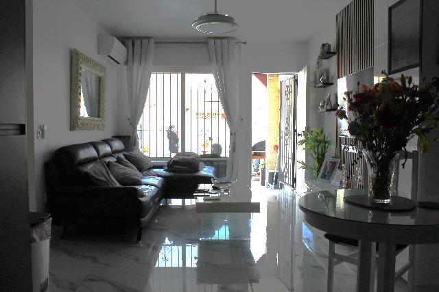 Imagen 9 Inmueble 302774 - Casa Aislada en venta en Torrevieja / Vivienda unifamiliar en urb. Torreta 3, Torrevieja.