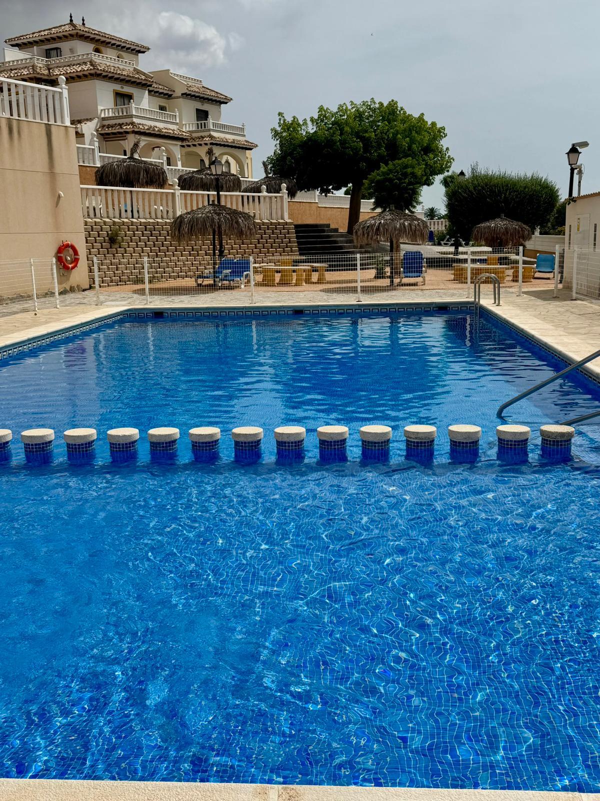 Imagen 33 Apartamento en venta en Orihuela / Piso en orihuela costa en el residencial playa golf 2
