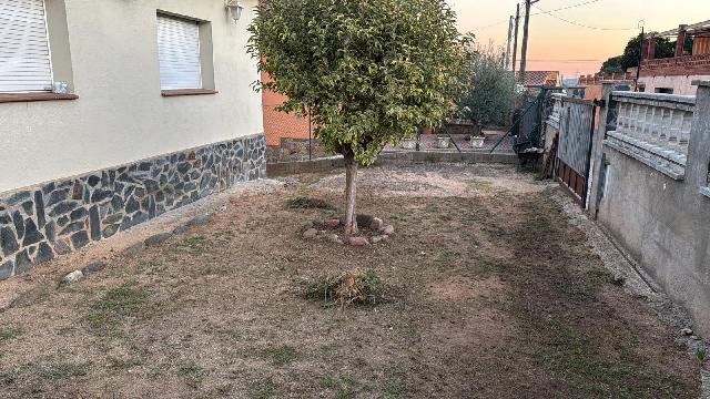 Imagen 4 Inmueble 299107 - Casa Aislada en venta en Fogars De La Selva / Zona Residencial 