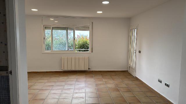 Imagen 22 Inmueble 299298 - Casa Aislada en venta en Fogars De La Selva / Fogars de la Selva Urbanización Parque de lo...