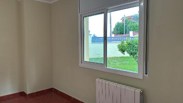 Imagen 24 Inmueble 299298 - Casa Aislada en venta en Fogars De La Selva / Fogars de la Selva Urbanización Parque de lo...