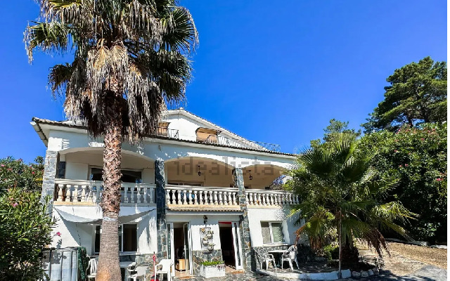 Imagen 1 Inmueble 299299 - Casa Aislada en venta en Vidreres / Casa urbanización Aiguaviva Park Vidreres