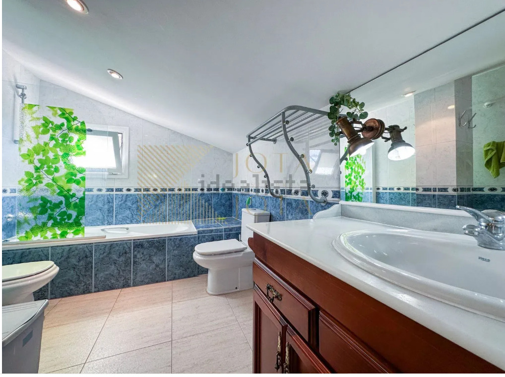 Imagen 26 Casa Aislada en venta en Vidreres / Casa urbanización Aiguaviva Park Vidreres