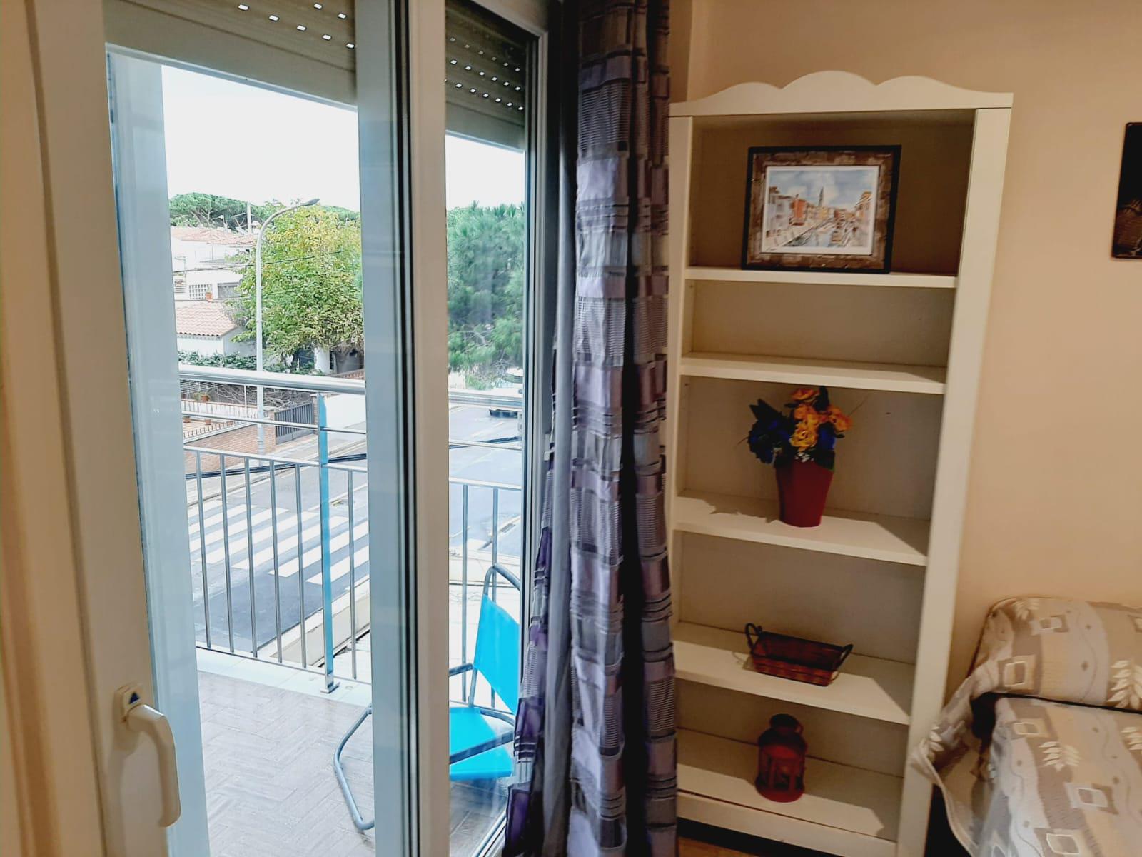 Imagen 7 Apto. Playa en venta en Blanes / Apartamento a 100 Metros de la playa