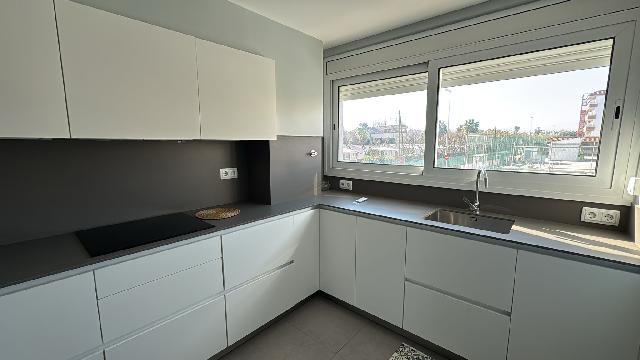 Imagen 10 Inmueble 300883 - Apto. Playa en venta en Blanes / Blanes a 200 m. de la playa
