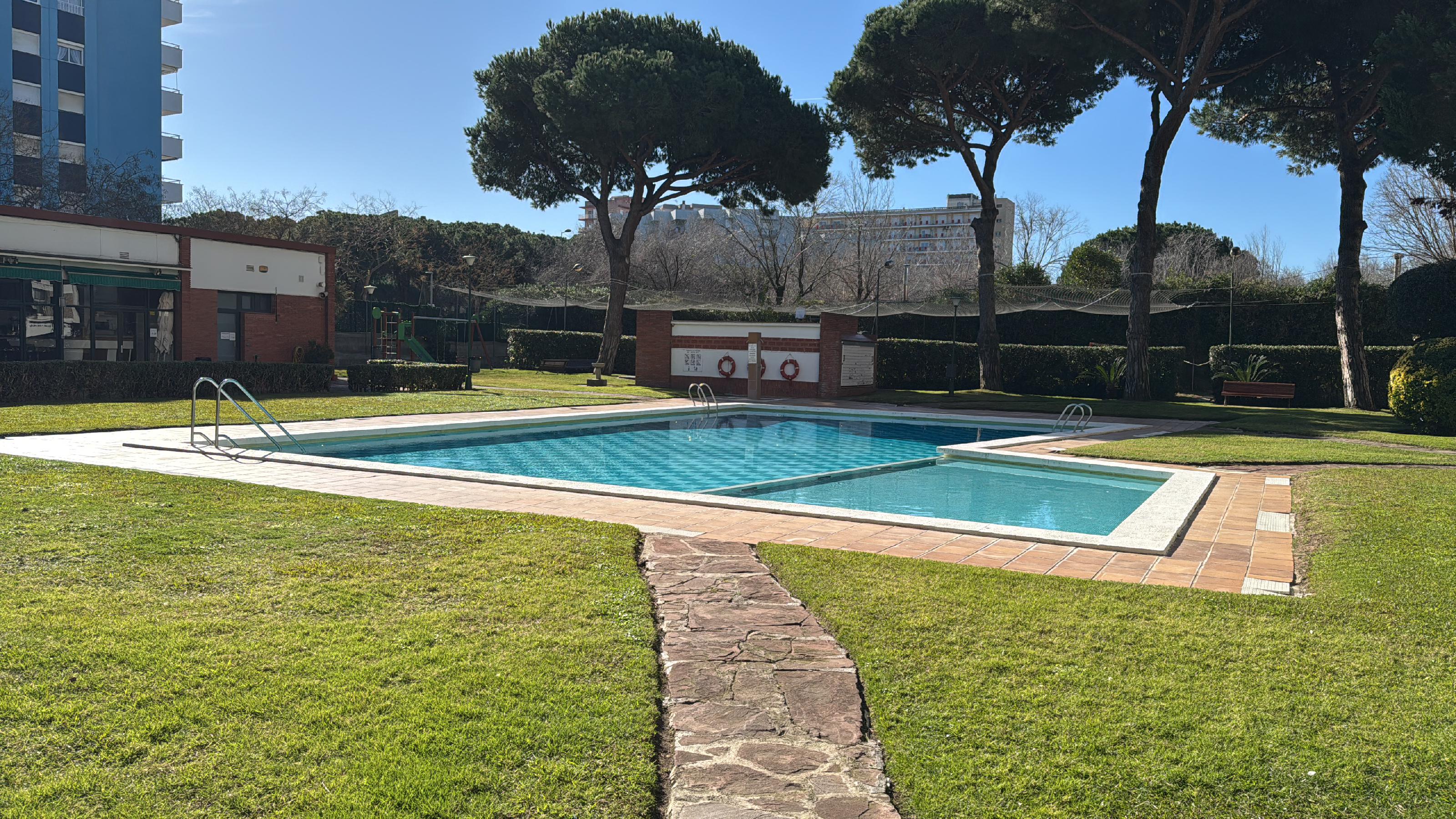 Imagen 1 Apto. Playa en venta en Blanes / Blanes a 200 m. de la playa