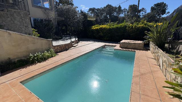 Imagen 2 Inmueble 302096 - Casa Aislada en venta en Lloret De Mar / Urbanización Lloret Blau