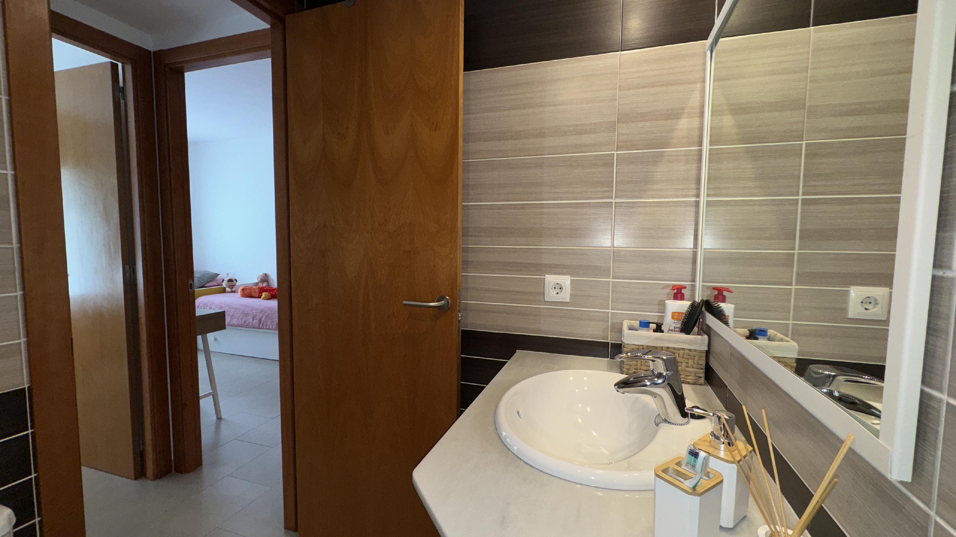 Imagen 12 Apto. Playa en venta en Lloret De Mar / A 200 metros de la playa