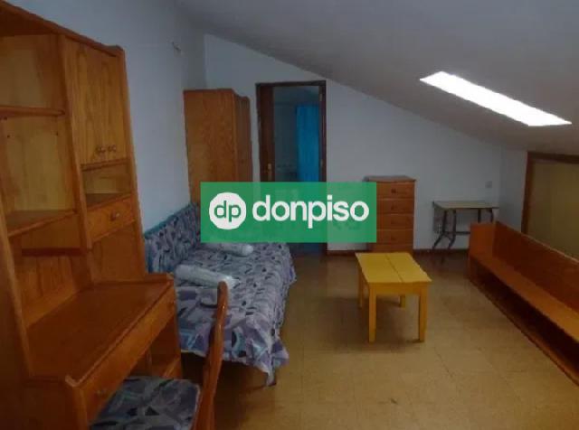 Imagen 12 Inmueble 294875 - Dúplex en venta en Cáceres / Cercano a la Plaza de toros y a 100 m del Casco Antiguo