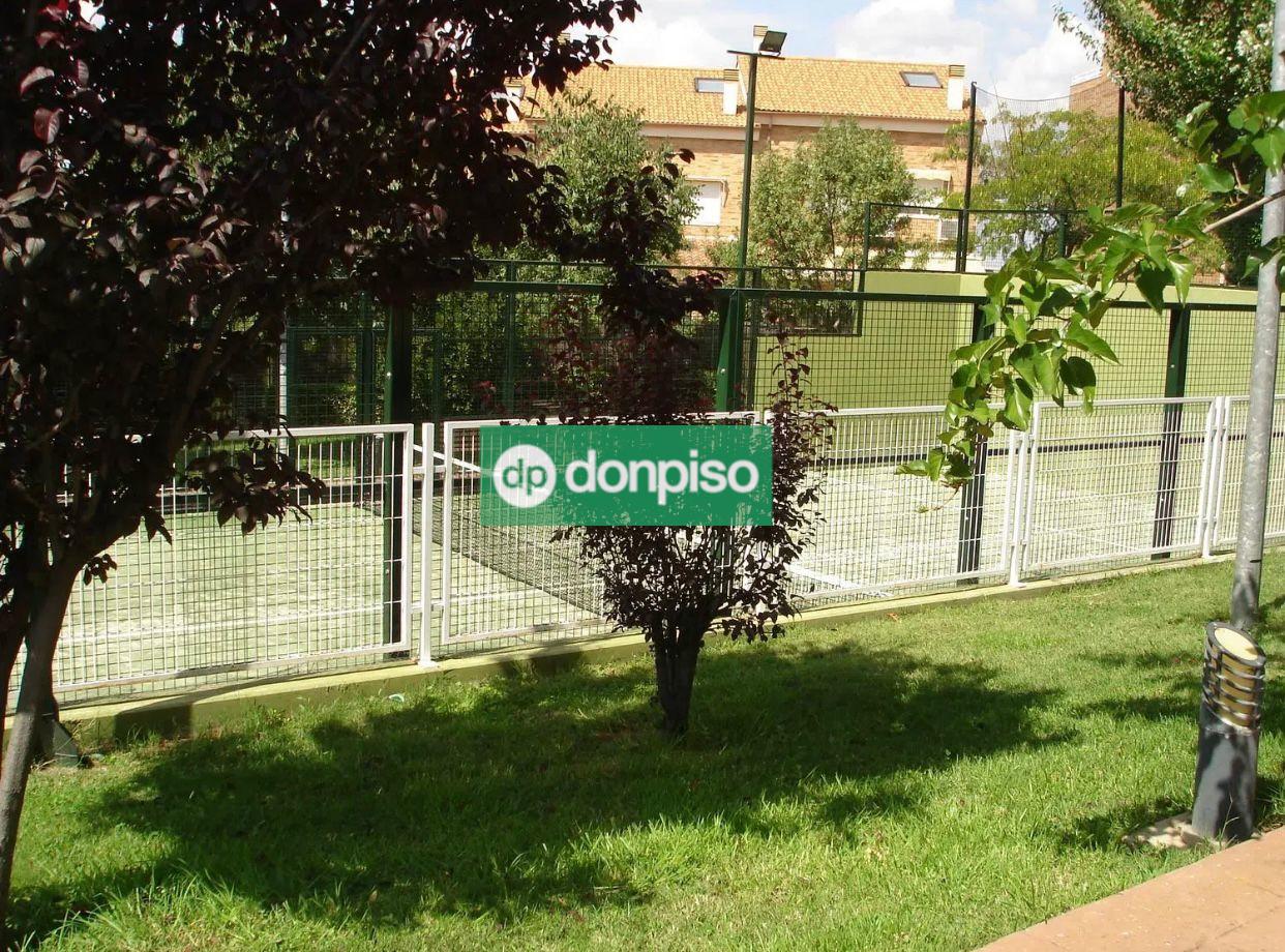 Imagen 18 Casa Adosada en alquiler en Cáceres / Zona macondo - castellanos Cáceres 