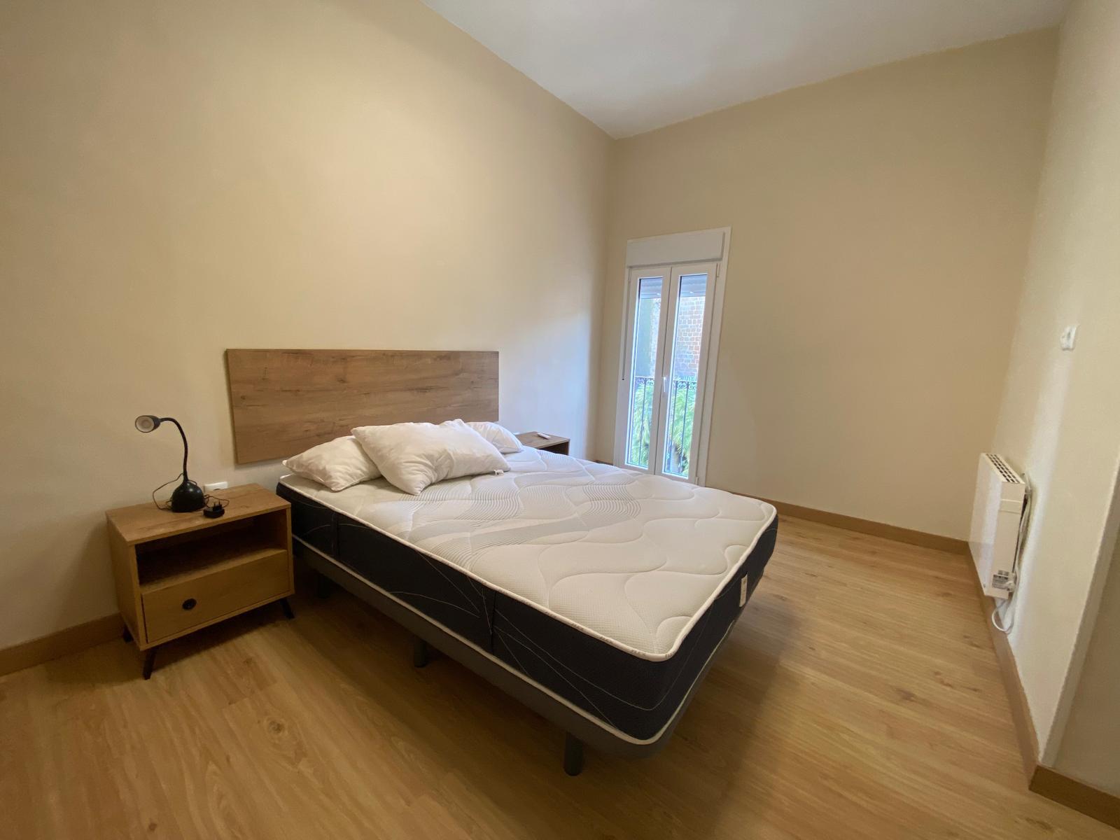 Imagen 15 Apartamento en alquiler en Cáceres / Zona del casco antiguo 