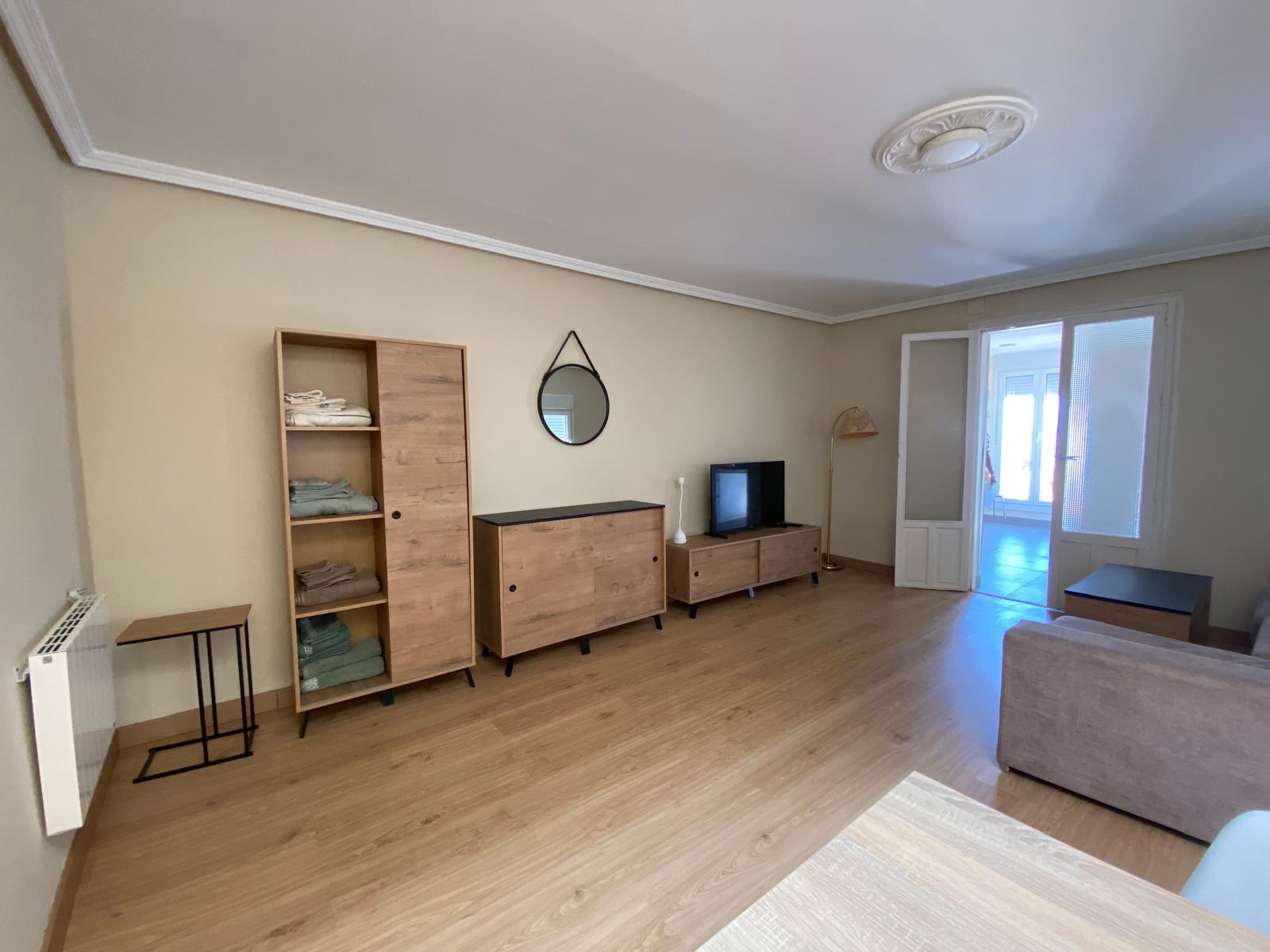 Imagen 6 Apartamento en alquiler en Cáceres / Zona del casco antiguo 