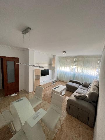 Imagen 2 Inmueble 297590 - Apartamento en alquiler en Cáceres / Zona de Múltiples-Biblioteca