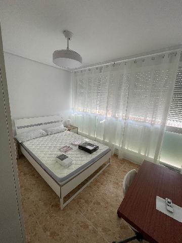 Imagen 13 Inmueble 297590 - Apartamento en alquiler en Cáceres / Zona de Múltiples-Biblioteca
