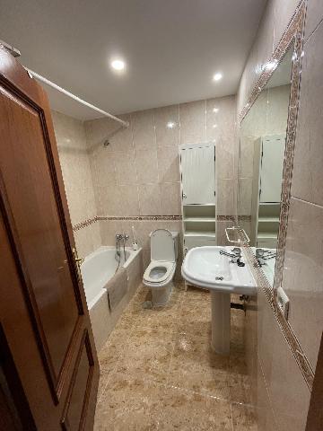 Imagen 7 Inmueble 297590 - Apartamento en alquiler en Cáceres / Zona de Múltiples-Biblioteca