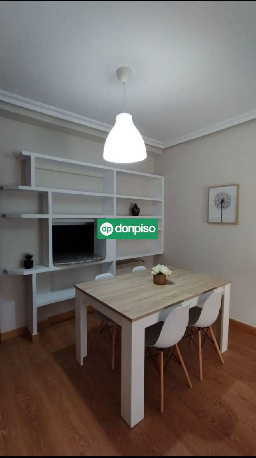 Imagen 7 Apartamento en alquiler en Cáceres / Zona del casco antiguo 