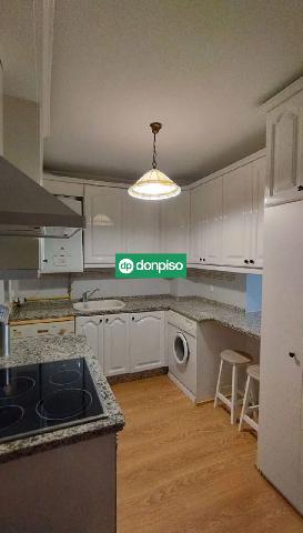Imagen 3 Inmueble 299383 - Apartamento en alquiler en Cáceres / Zona del casco antiguo 