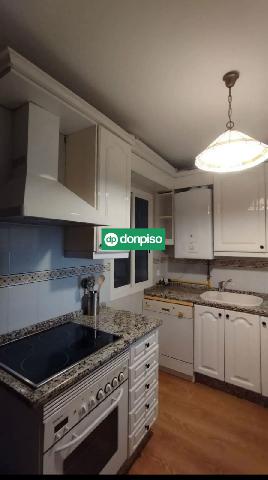 Imagen 4 Inmueble 299383 - Apartamento en alquiler en Cáceres / Zona del casco antiguo 