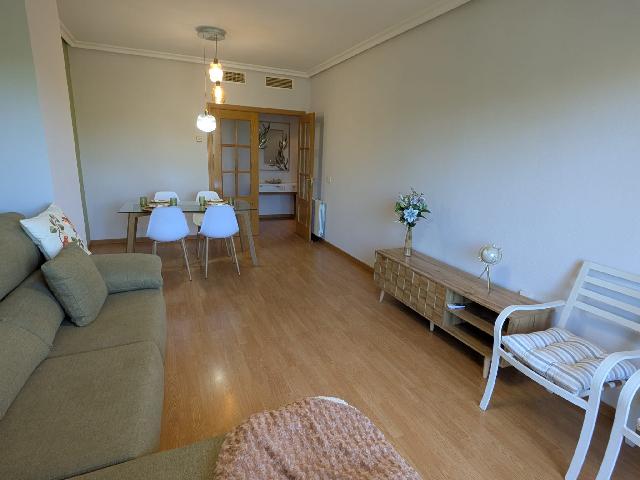 Imagen 1 Inmueble 302416 - Apartamento en alquiler en Cáceres / Zona de Nuevo Cáceres  