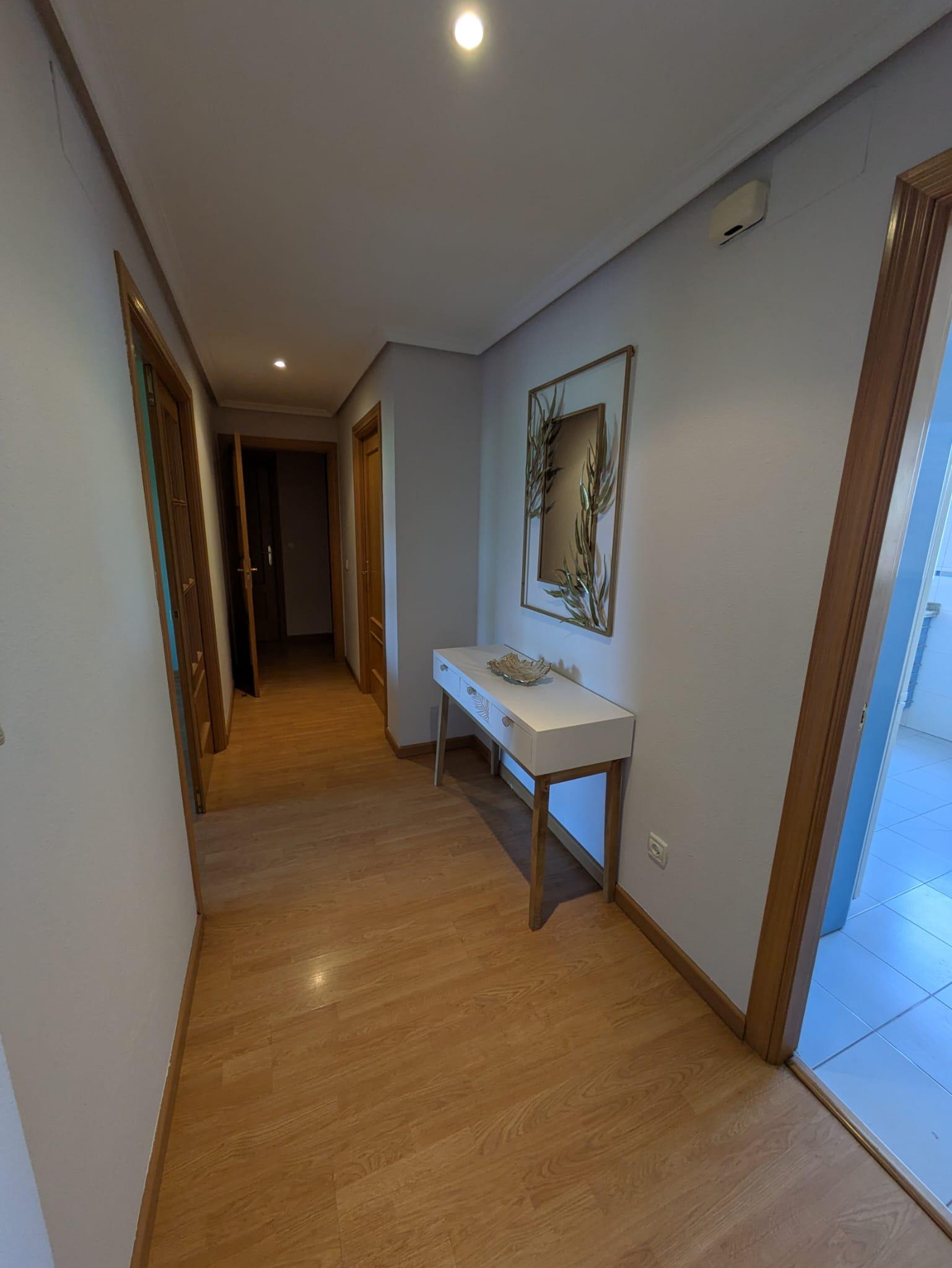 Imagen 6 Apartamento en alquiler en Cáceres / Zona de Nuevo Cáceres  