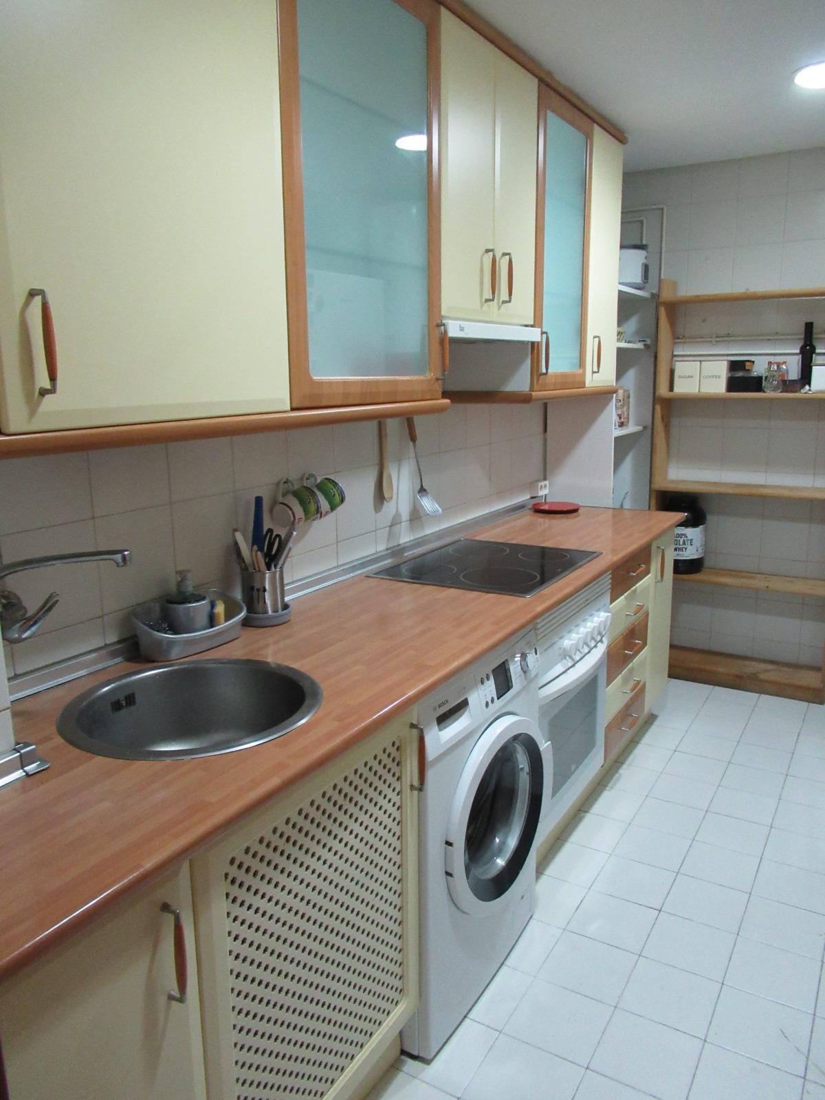 Imagen 11 Apartamento en alquiler en Cáceres / Zona R66, frente al Parque del Príncipe