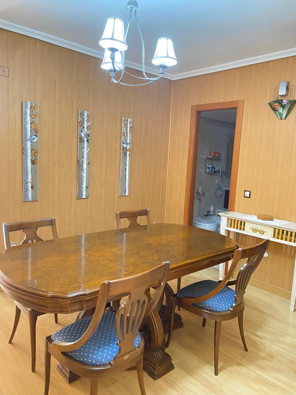 Imagen 6 Apartamento en alquiler en Cáceres / Zona R66, frente al Parque del Príncipe