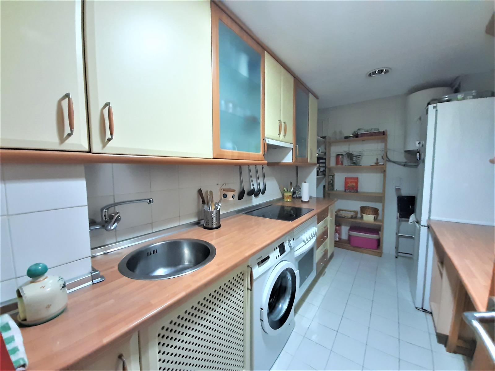 Imagen 3 Apartamento en alquiler en Cáceres / Zona R66, frente al Parque del Príncipe